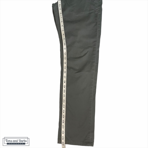 Perry Ellis Grey Men's Slim Fit Chino Pant - Picture 6 of 9